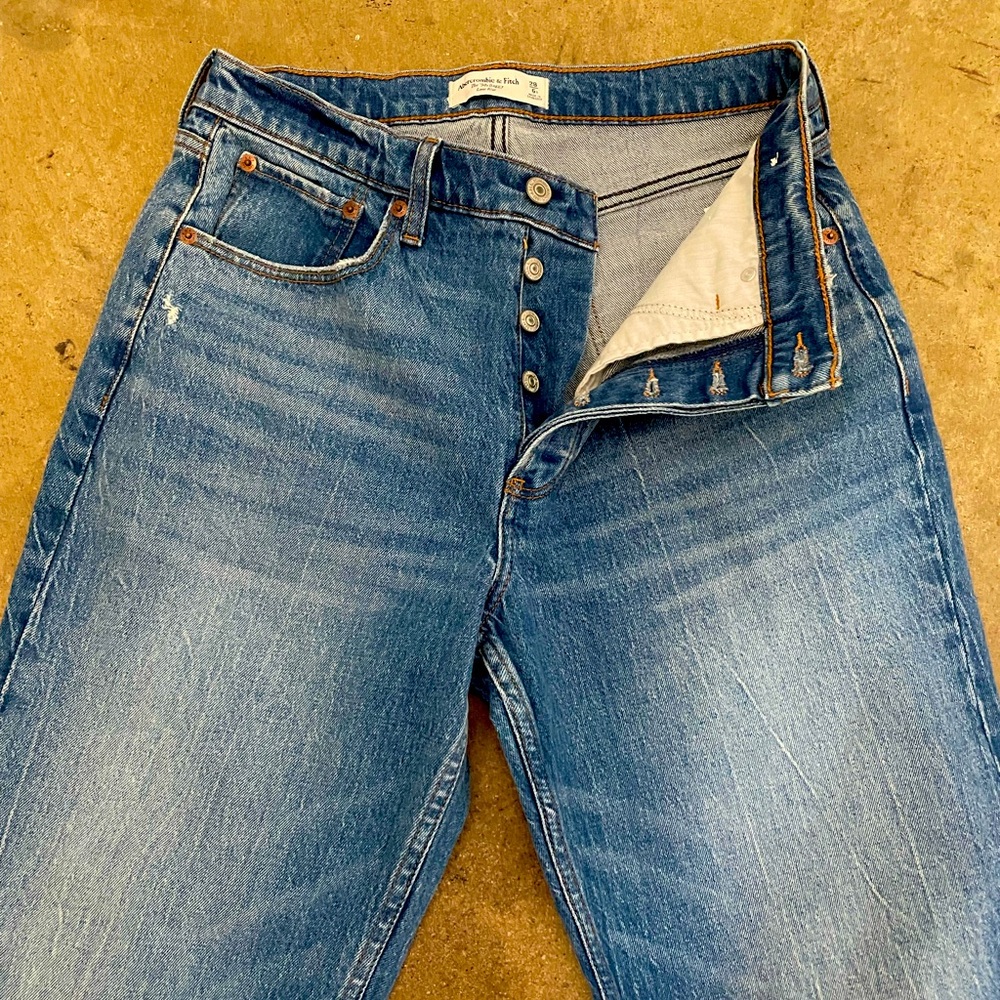Abercrombie 90s baggy jeans